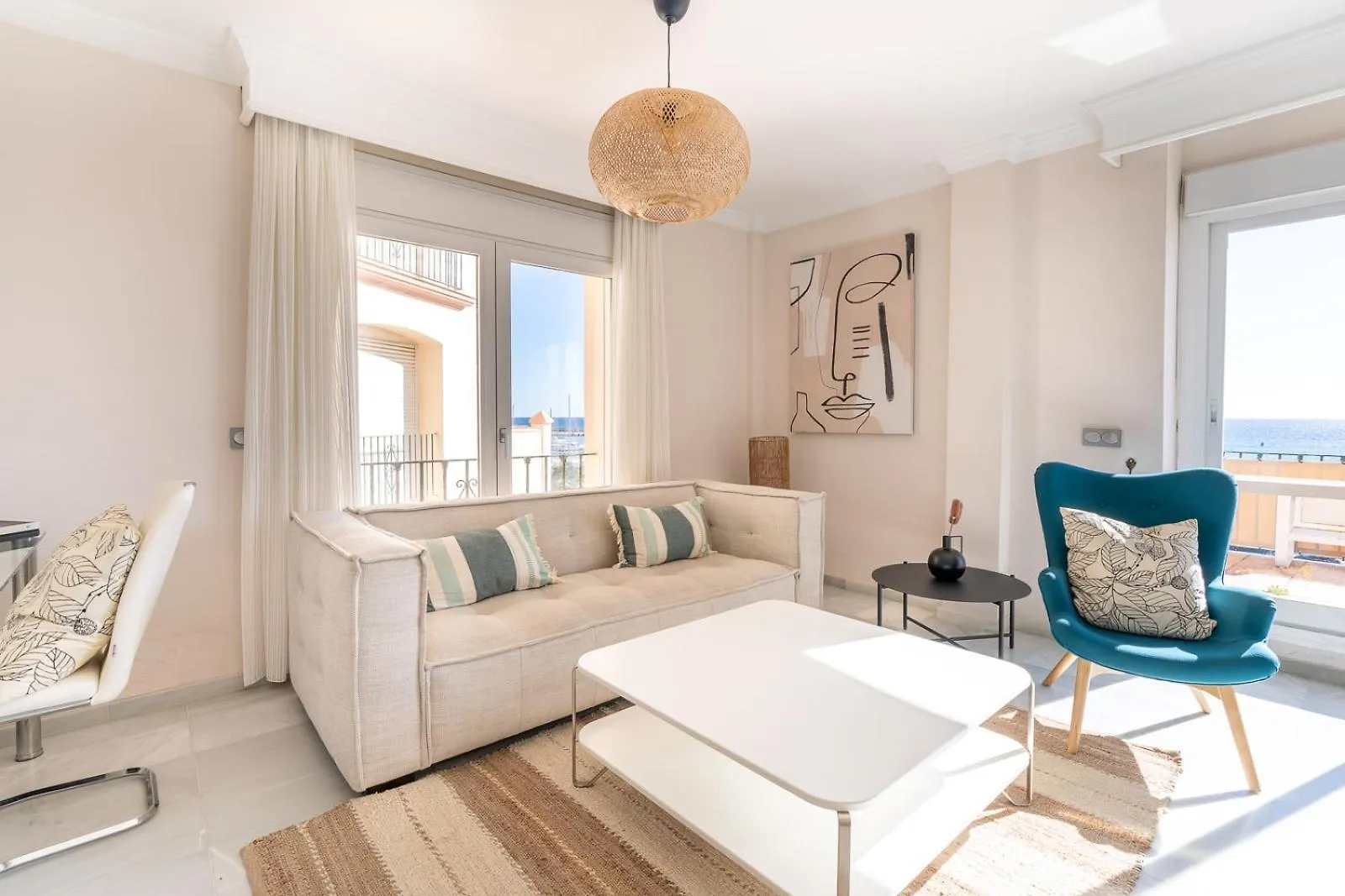Ar 18 Belgravia Club Villa Estepona Spain